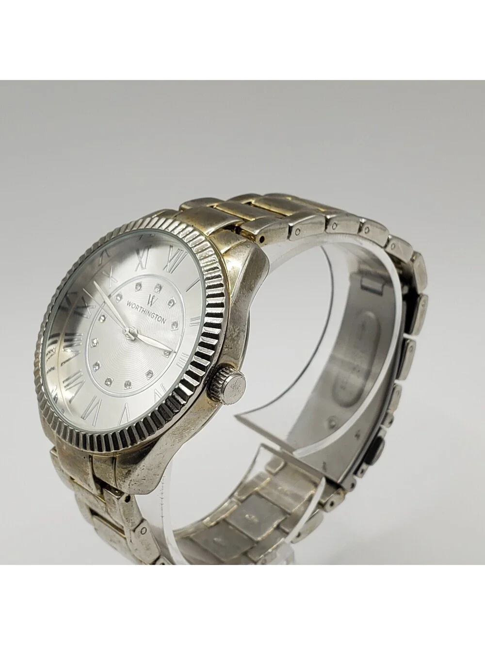 Worthington Quartz Watch 36mm Silver Tone New Battery